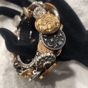 Vintage Mixed Metal Button Charm Stretch Bracelet Gold Silver Anchor Celestial